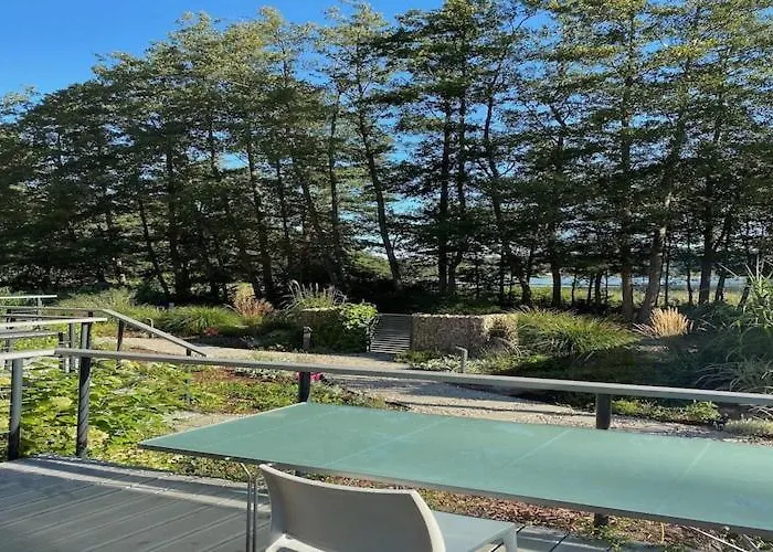 By Wise Ka With Sauna *